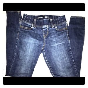 “Gap Kids” girls skinny jegging stretch jeans